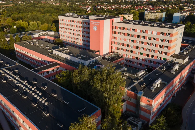 Szpital w Bełchatowie bez dyrektora. Dlaczego zrezygnował? - Zdjęcie główne