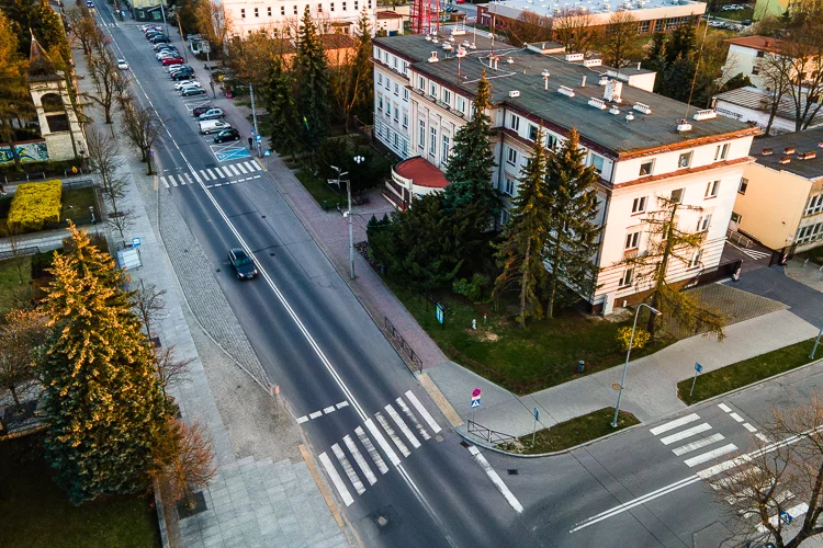 Bełchatowskie urzędy oferują pracę. Na jakie stanowiska?  - Zdjęcie główne