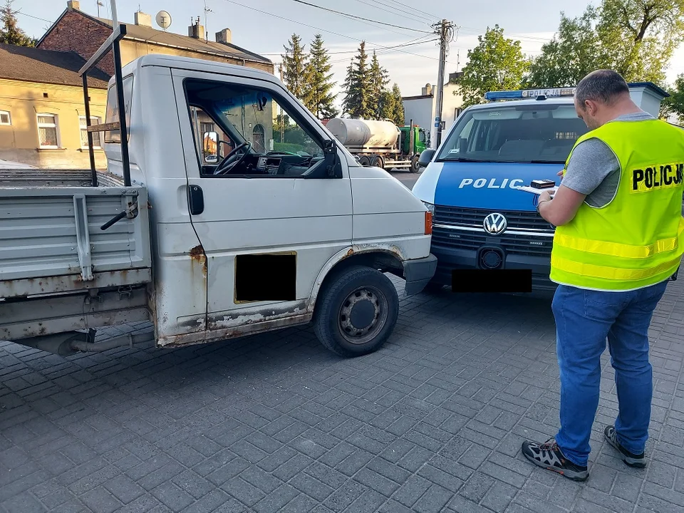 Pijany kierowca narozrabiał przed komendą. Wszystko na oczach policjantów - Zdjęcie główne