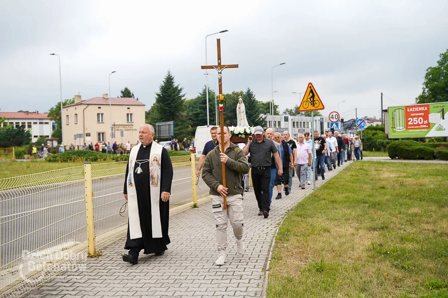 Męski różaniec ponownie przejdzie ulicami Bełchatowa. Kiedy odbędzie się modlitewne spotkanie? - Zdjęcie główne