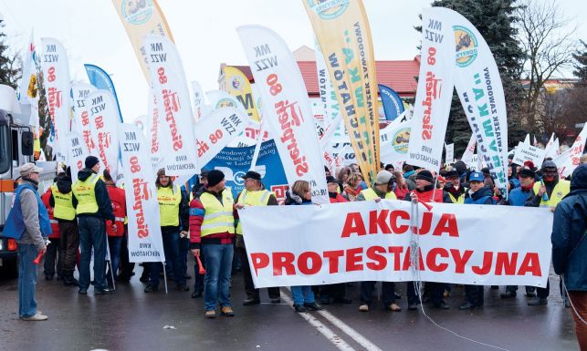 Związkowcy z kopalni wyjdą na ulice Bełchatowa. Pikieta pod siedzibą koncernu PGE GiEK - Zdjęcie główne