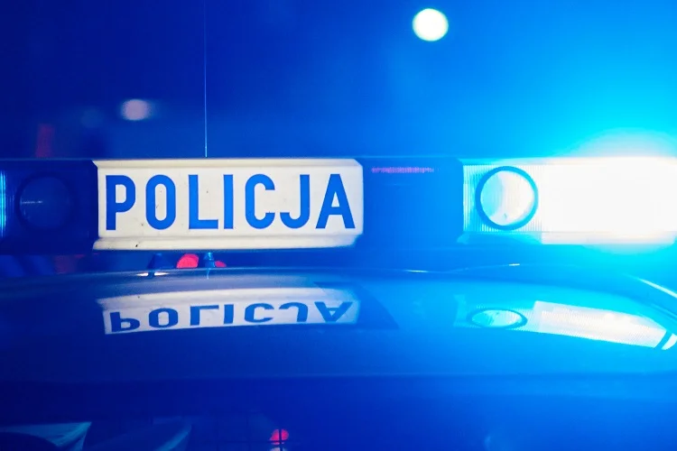 Policjant jechał z rodziną i musiał interweniować. Groźna sytuacja na obwodnicy - Zdjęcie główne