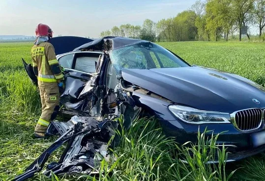 W tych miesiącach najczęściej dochodzi do wypadków. Ile osób zginęło na drogach powiatu w 2023 roku? - Zdjęcie główne