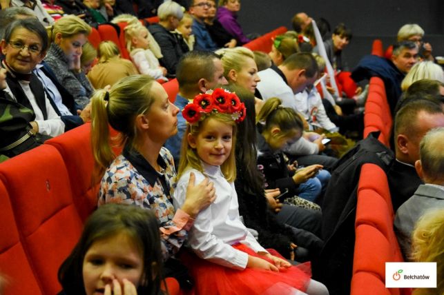 Przegląd Piosenki Patriotycznej i Żołnierskiej, czyli majestatyczne zakończenie obchodów 11 listopada [FOTO] - Zdjęcie główne