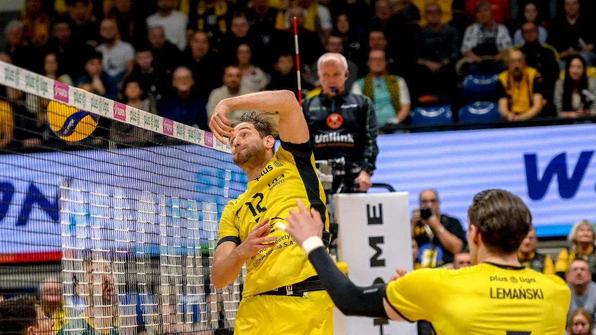 PlusLiga: PGE GiEK Skra Bełchatów wygrywa na zakończenie fazy zasadniczej!
