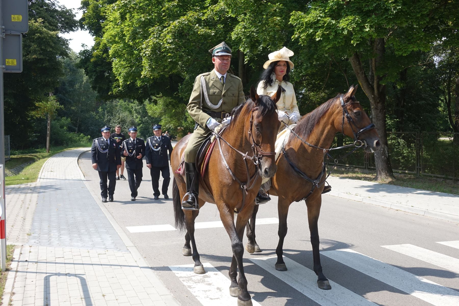 Gminne obchody rocznicy Cudu nad Wisłą. Była msza, kwiaty i wspólny festyn [FOTO] - Zdjęcie główne