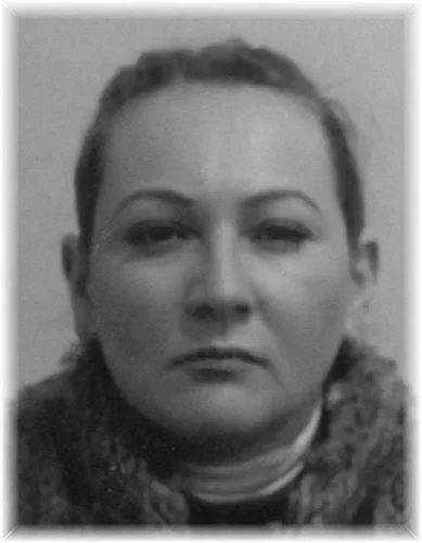 KURZYNA ANNA - Stalowa Wola - Stosowanie przemocy lub groźby bezprawnej w celu zmuszenia funkcjonariusza publicznego albo osoby do pomocy mu przybranej do przedsięwzięcia albo zaniechania prawnej czynności służbowej, Art. 292 § 1 Paserstwo nieumyślne - typ podstawowy