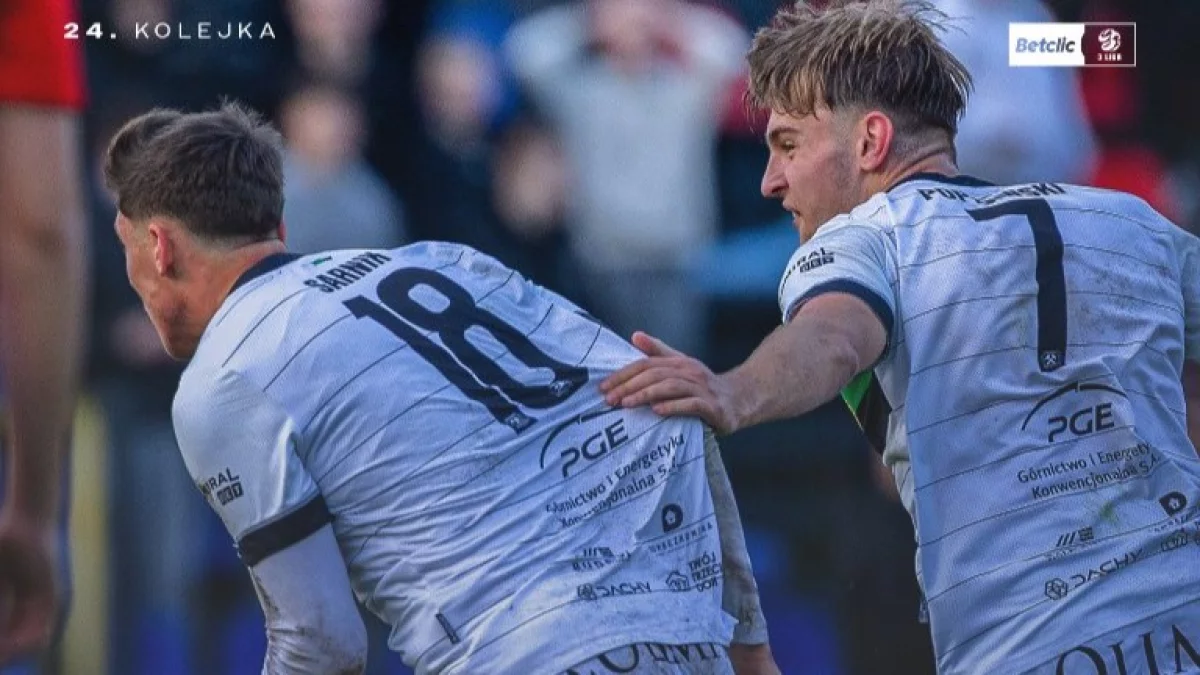 BetClic 3. Liga: PGE GiEK GKS Bełchatów odwrócił losy rywalizacji w Ząbkach!