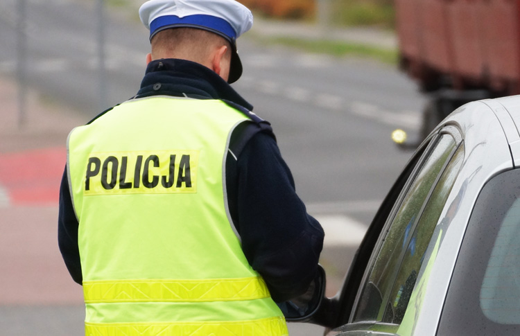 Kompletnie pijany jechał chodnikiem na Binkowie. Zobaczył to... funkcjonariusz policji - Zdjęcie główne