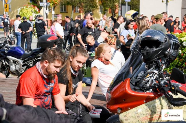 Motoserce w Bełchatowie. Szczytna akcja i tłumy na placu Narutowicza [FOTO] - Zdjęcie główne