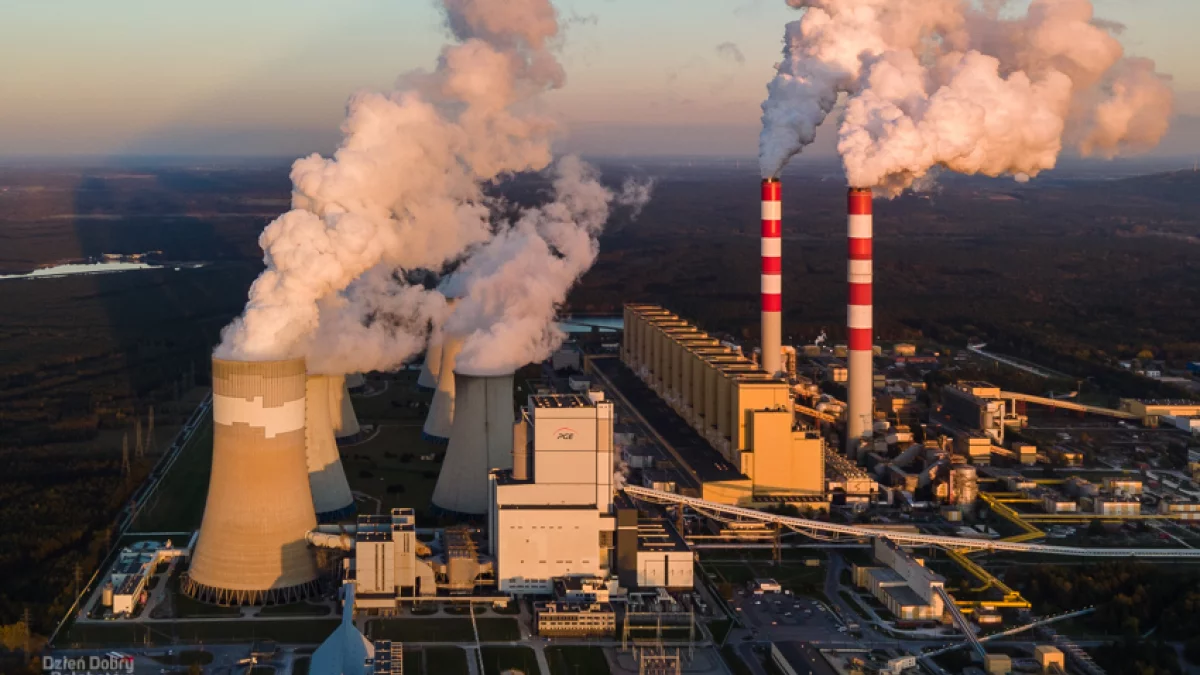 Ogromny blok największej elektrowni w Polsce wyłączony. Co się stało?