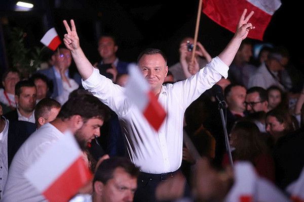 Andrzej Duda nokautuje w gminach powiatu bełchatowskiego. Trudno uwierzyć, że można osiągnąć taki wynik! - Zdjęcie główne