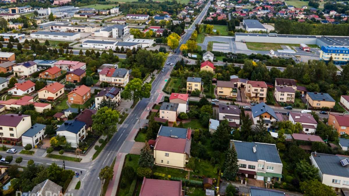Mieszkańcy obawiają się gigantycznej farmy fotowoltaicznej. Co na to wójt?