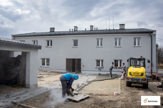 Wyjątkowe murale ozdobią kamienice w Bełchatowie. Co namalują graficiarze?  - Zdjęcie główne