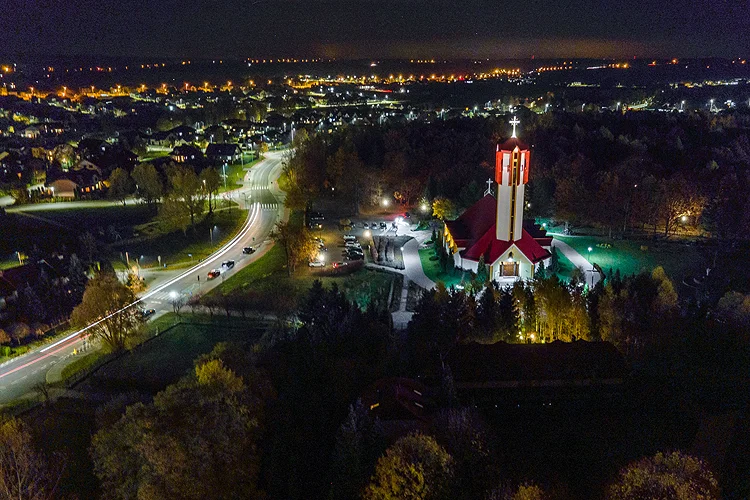 Nowy ksiądz w parafii na Binkowie. Wraca do Bełchatowa po kilkunastu latach  - Zdjęcie główne