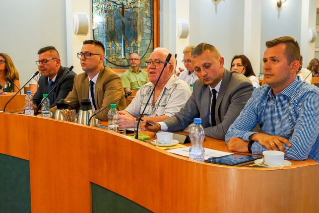 Radni jednogłośni w sprawie absolutorium dla  Marioli Czechowskiej [VIDEO] - Zdjęcie główne