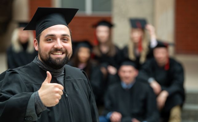 To już ostatnie dni, aby zapisać się na studia - Zdjęcie główne