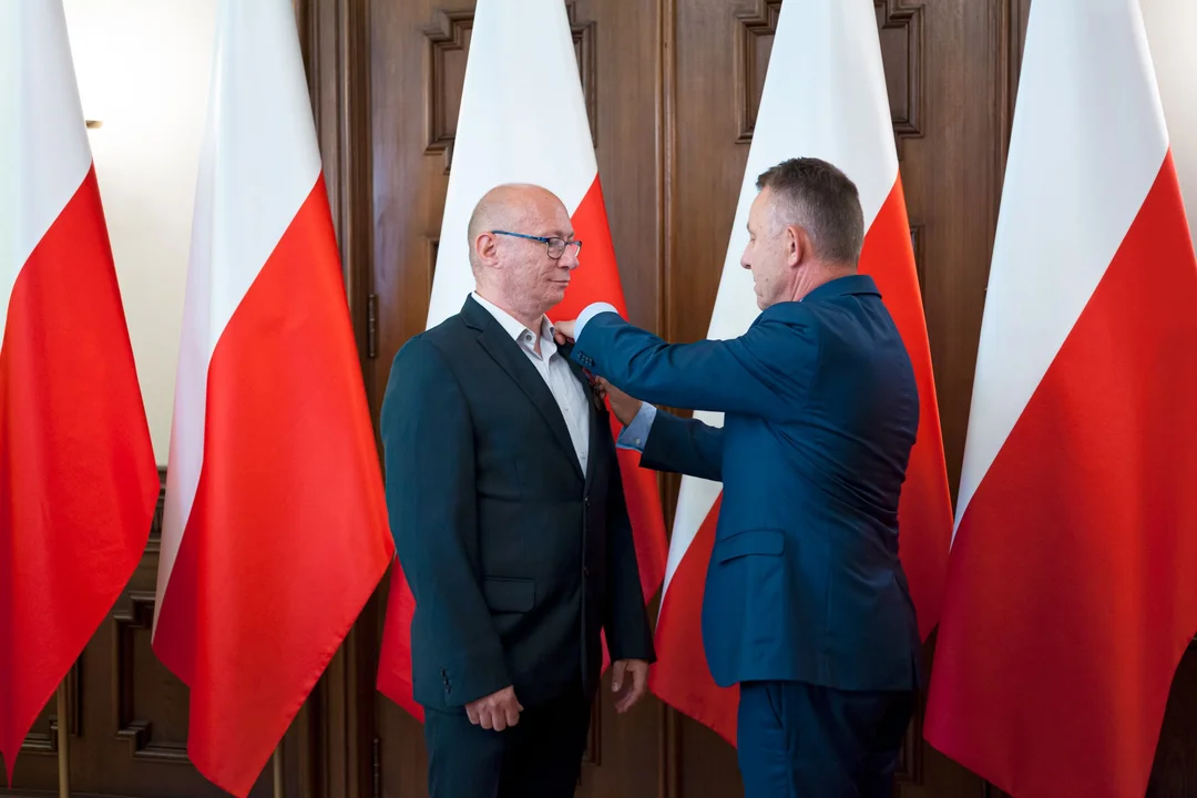 Mieszkańcy powiatu bełchatowskiego odznaczeni orderami od prezydenta Polski. To olbrzymie wyróżnienie [FOTO] - Zdjęcie główne