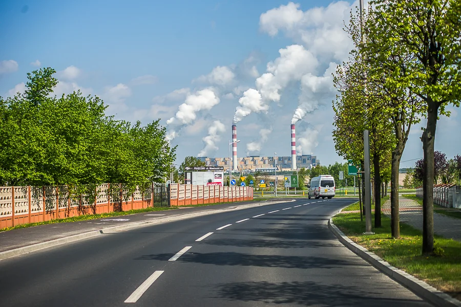 Oferty pracy w gminie Kleszczów. Sprawdź, gdzie i ile zarabia się w „polskim Kuwejcie” - Zdjęcie główne