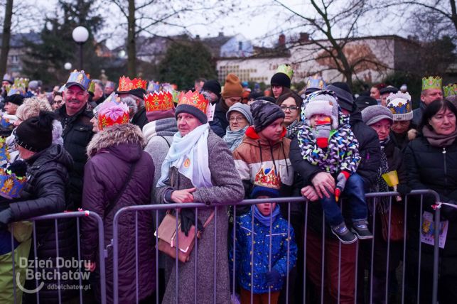 Noc, pochodnie i fire show. To był zupełnie inny Orszak Trzech Króli [FOTO] - Zdjęcie główne