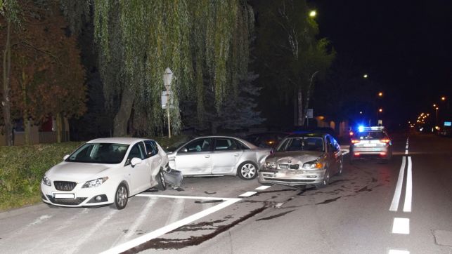 Ależ urwał!!! Bełchatowski 'rajdowiec' skasował 5 aut - Zdjęcie główne