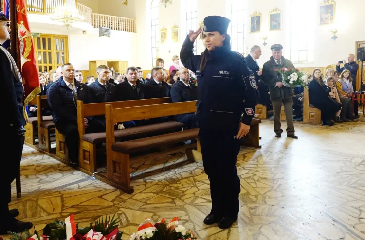 Upamiętnili Katyń i Smoleńsk. Uroczystości w kościele w Łękawie [FOTO] - Zdjęcie główne