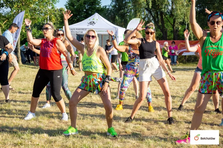 Zumba, piana party i dużo innych atrakcji czekało na najmłodszych. Tak bawili się bełchatowianie [FOTO] - Zdjęcie główne