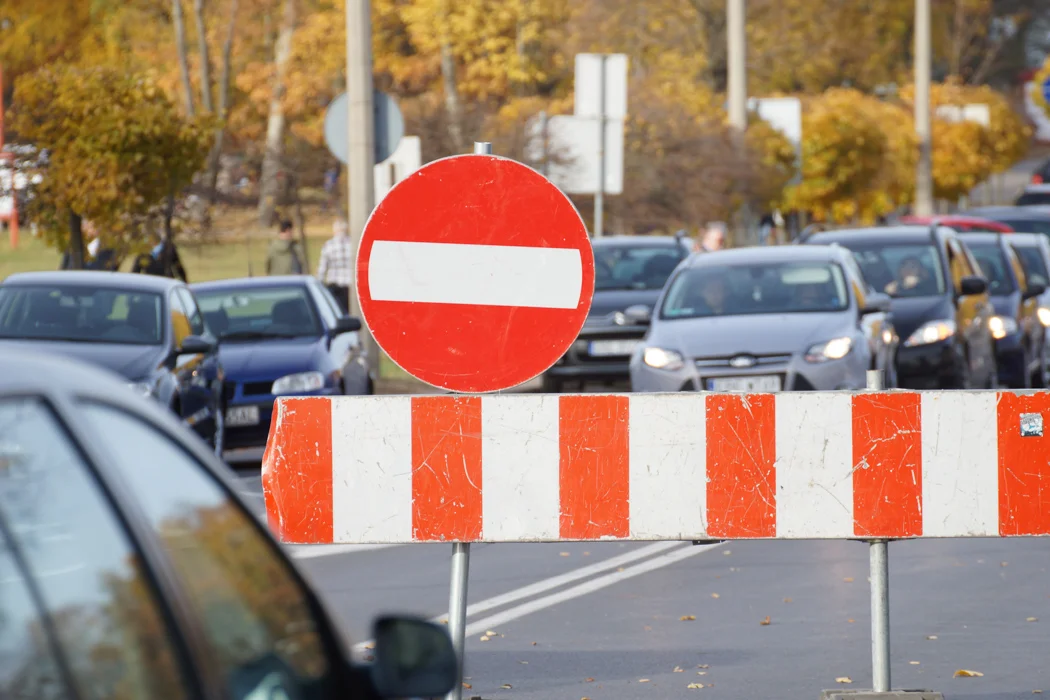 Uwaga kierowcy! Szykują się utrudnienia. Remont jednej z głównych dróg w powiecie - Zdjęcie główne