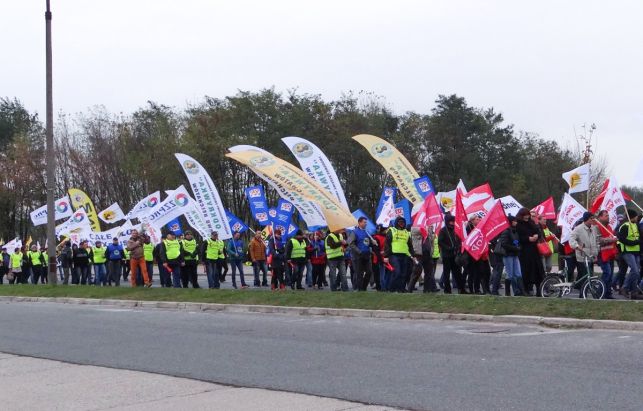 Tysiące pracowników wyjdą na ulice? Masowe manifestacje w Bełchatowie i Warszawie - Zdjęcie główne