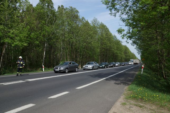 Wypadek pod Szczercowem. Dwie osoby ranne [FOTO] - Zdjęcie główne