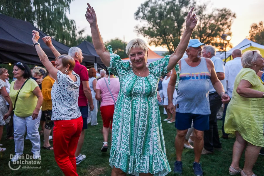 Mieszkańcy będą szaleć pod gwiazdami. W weekend pierwsza potańcówka w tym roku - Zdjęcie główne