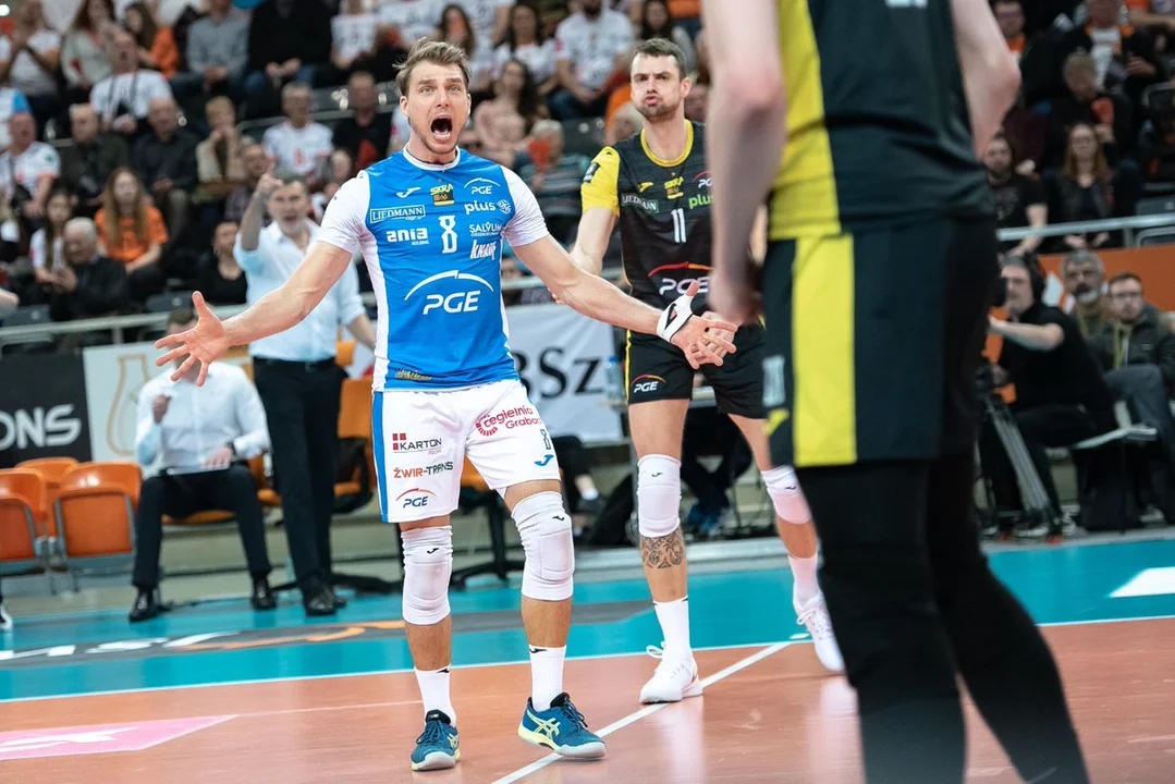 PlusLiga: Bezcenne zwycięstwo PGE Skry w klasyku - Zdjęcie główne