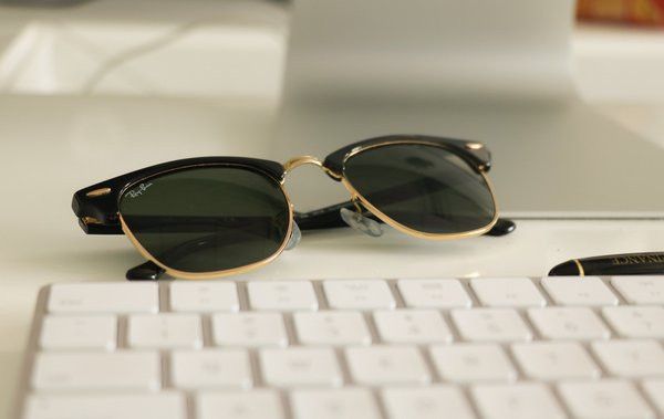 Skąd się bierze fenomen okularów Ray-Ban? - Zdjęcie główne