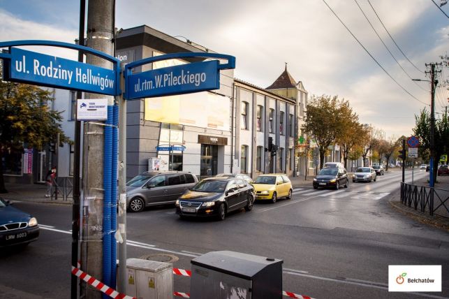 Uwaga kierowcy, nie działają światła na skrzyżowaniu w centrum miasta! - Zdjęcie główne