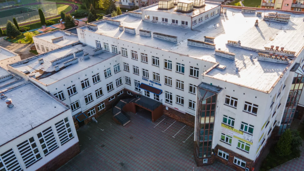 Bełchatowska szkoła przechodzi remont. Jakie zmiany czekają na uczniów?