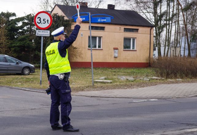 Już od jutra będą obowiązywać nowe przepisy. Kierowcy uważajcie! - Zdjęcie główne