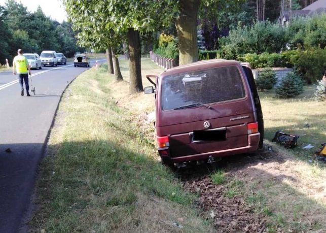 Wypadek pod Zelowem. Sprawę bada policja pod nadzorem prokuratora - Zdjęcie główne