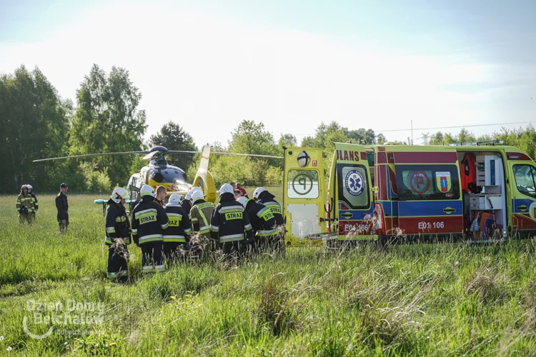 Upadek skoczków spadochronowych pod Piotrkowem. Jedna osoba nie żyje, trwa akcja ratunkowa - Zdjęcie główne