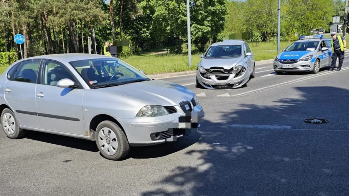 Czarna seria na skrzyżowaniu przy McDonald’s. Jedna osoba została ranna [FOTO]