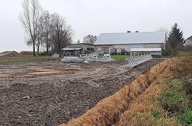 Protestują przeciwko budowie masztu. Taka decyzja nie spodoba się mieszkańcom... - Zdjęcie główne