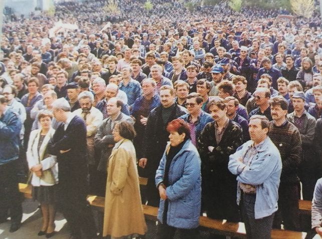 To były strajki! Odwołano nawet dyrektora kopalni Bełchatów. Czy będzie powtórka z historii?  [FOTO] - Zdjęcie główne