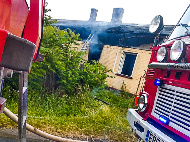 Pożar domu w Ignacowie. Wewnątrz znaleziono zwęglone zwłoki