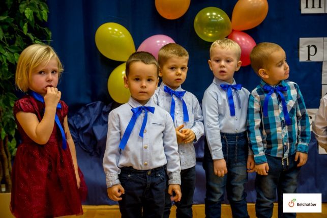 Przedszkolaki w patriotycznych nastrojach [FOTO] - Zdjęcie główne