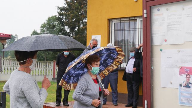 Mieszkańcy zagłosują ponownie. Tym razem urny staną... na placu zabaw - Zdjęcie główne