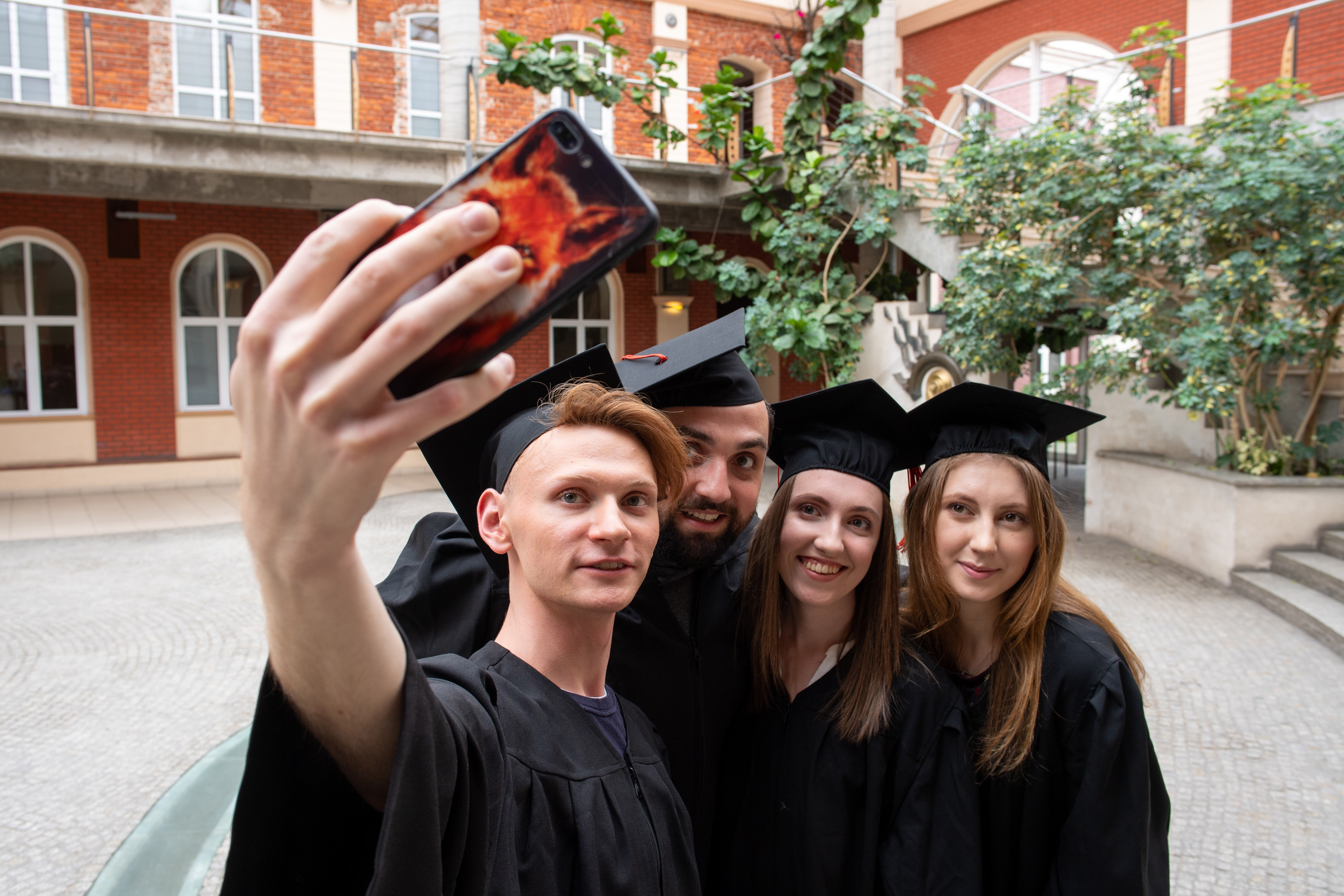 Zapisz się na studia na wiosnę - Zdjęcie główne