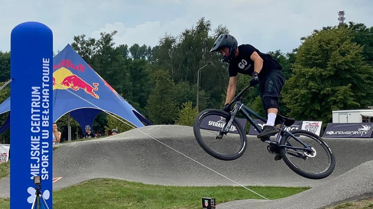 Ogólnopolskie zawody zawitały do Bełchatowa. Zobaczcie, jak wyglądała rywalizacja na pumptracku [FOTO] - Zdjęcie główne