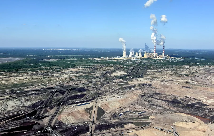 PGE szykuje najgłębsze jeziora w Polsce. Rozpoczęły się kolejne prace w kopalni Bełchatów - Zdjęcie główne