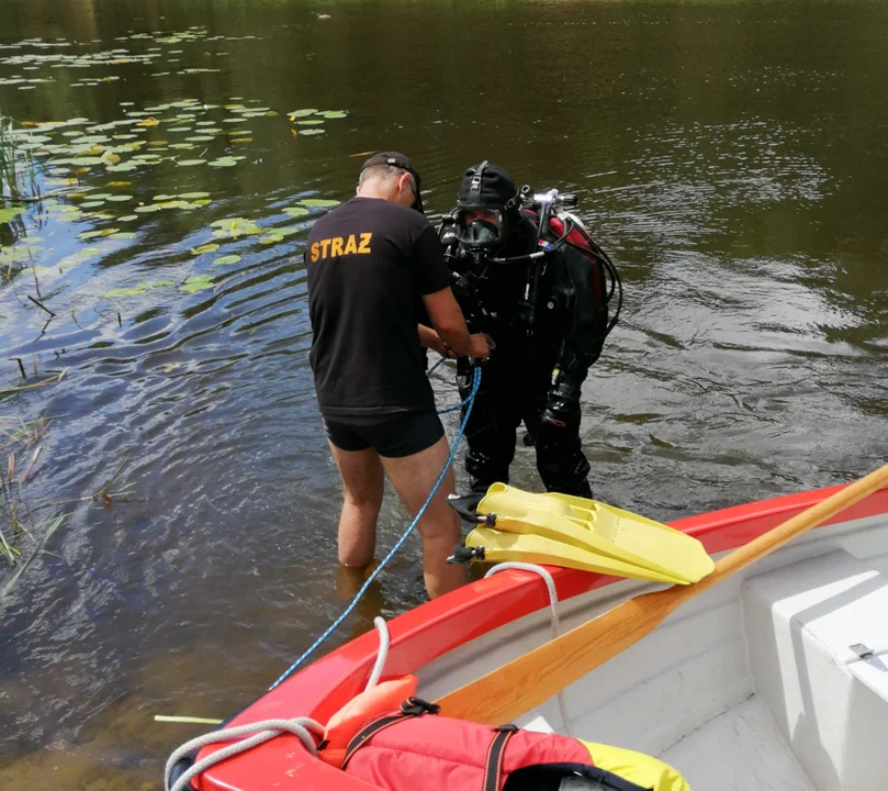 Absurdalna sytuacja nad wodą. Strażacy z całego województwa poszukiwali topielca, a tymczasem... - Zdjęcie główne