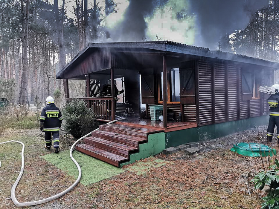 pożar domku letniskowego w gminie Zelów