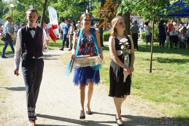 Dziś drugi bełchatowski Piknik z Marszałkiem. Plac Narutowicza w stylu lat 20- tych - Zdjęcie główne